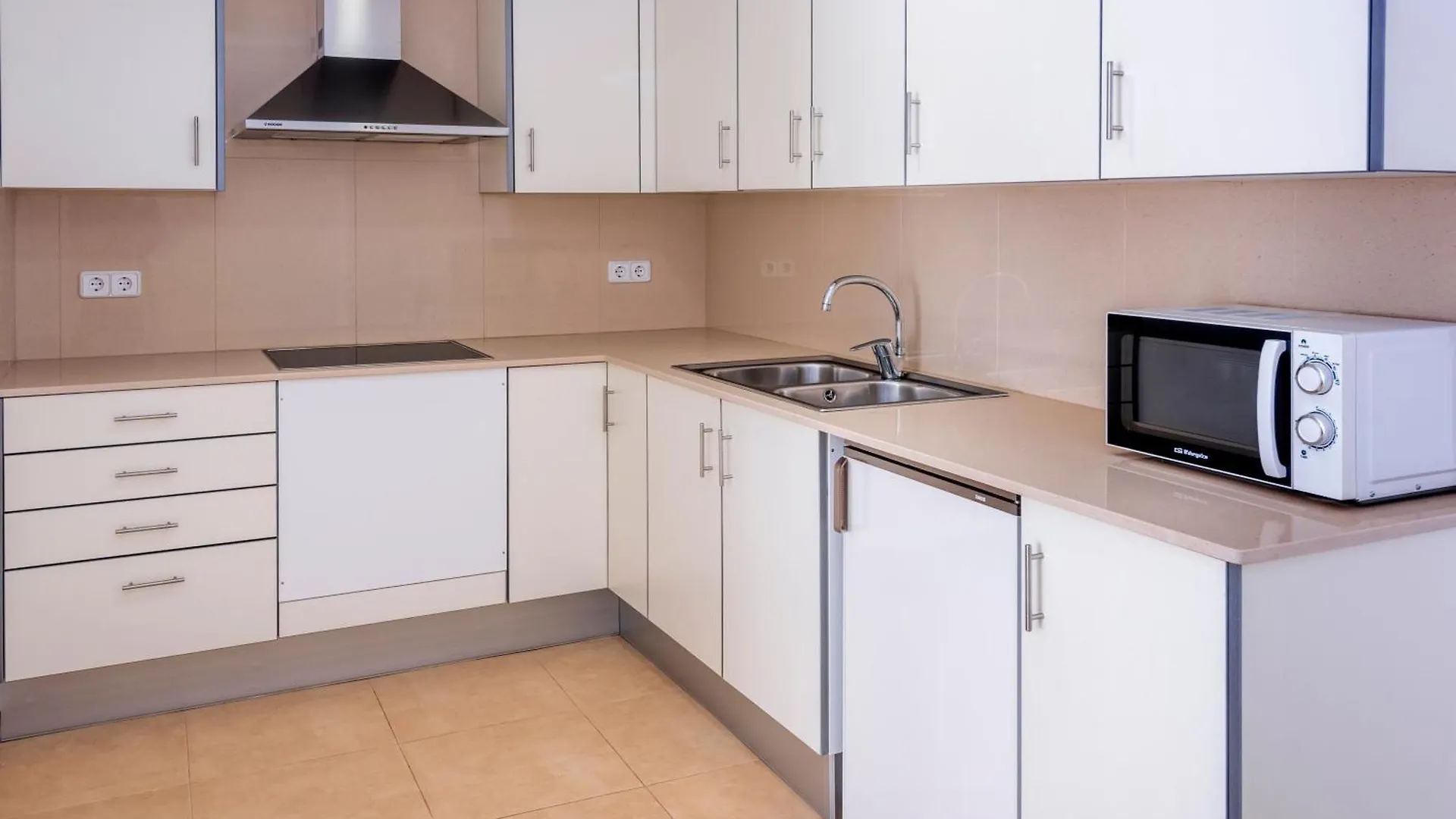 Apartments Sorrabona Пинеда-де-Мар Испания